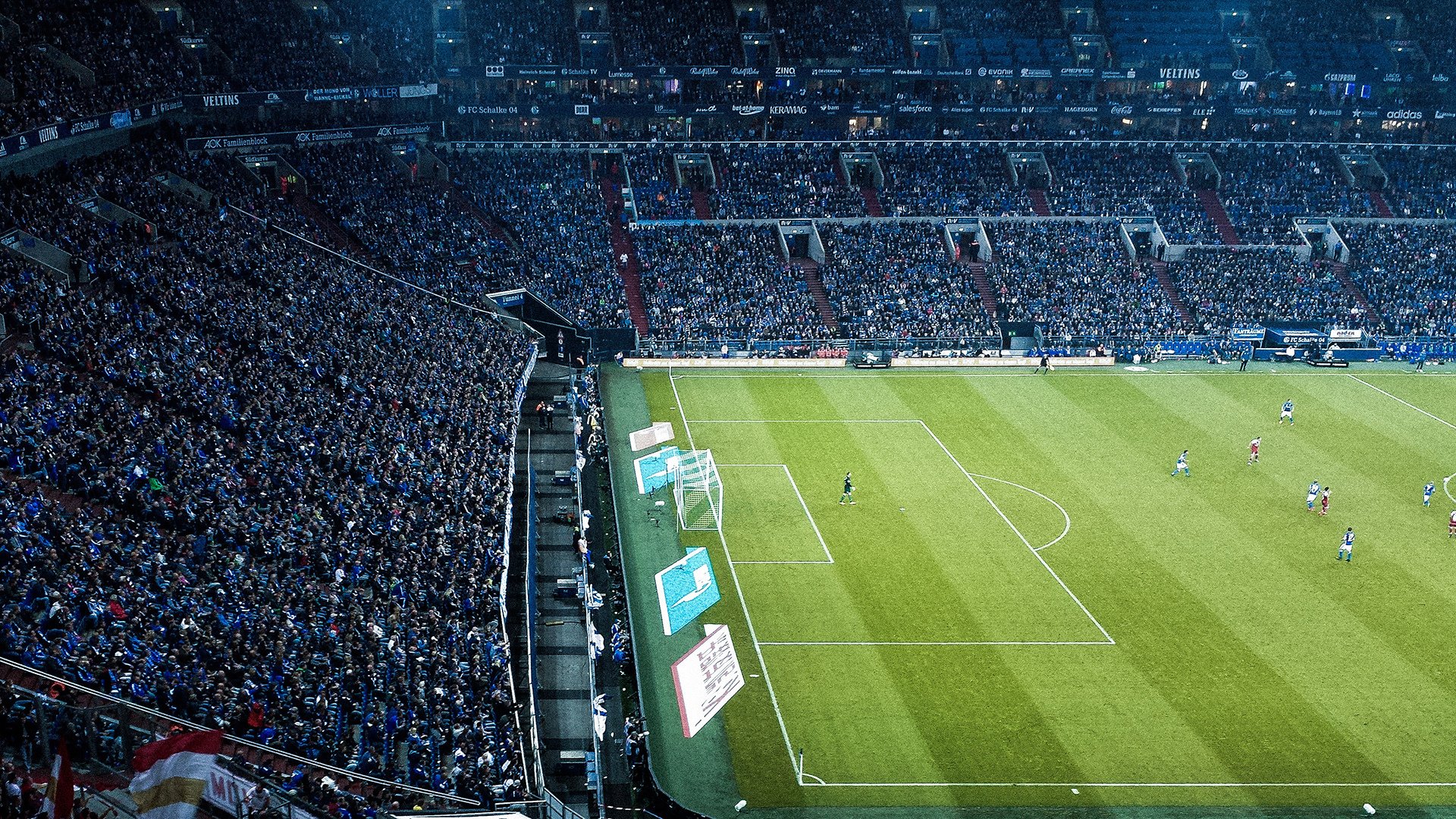 kering.com-76人主场观众席新增视觉体验系统增强沉浸感，76人主场球迷